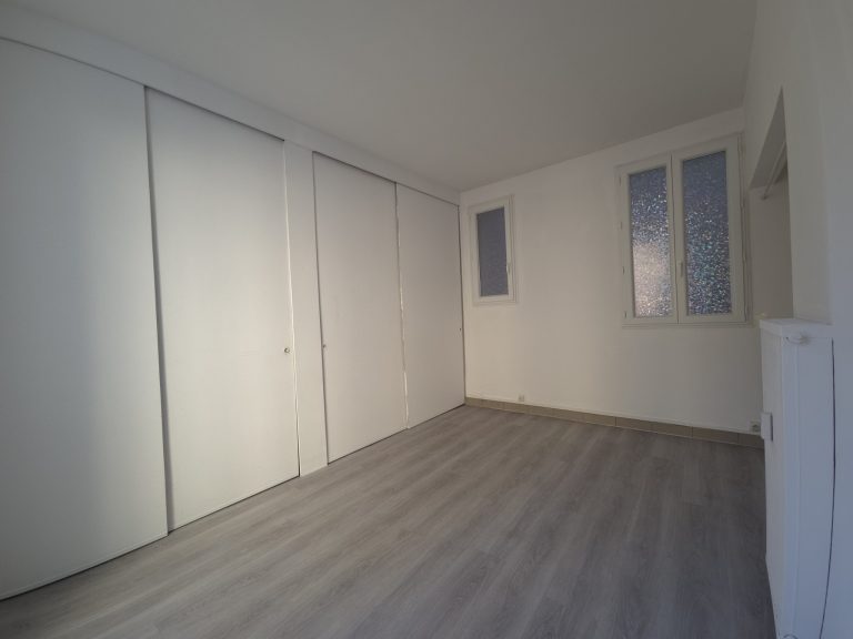 photo_23cb0ce68db6948aed77ce1a6f647e04